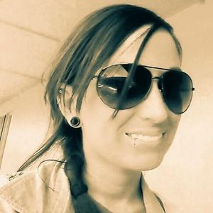 Meet your Posher, Kelli